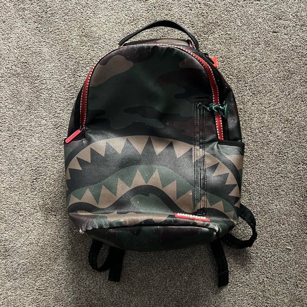 Preloved SPRAYGROUND Camo Authentic Backpack